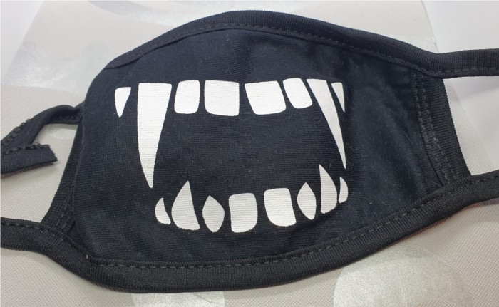 Black Vampire Teeth Dust Mask
